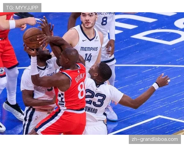 快船领先16分遭灰熊逆转 伦纳德空砍39分伊迪揽21篮板